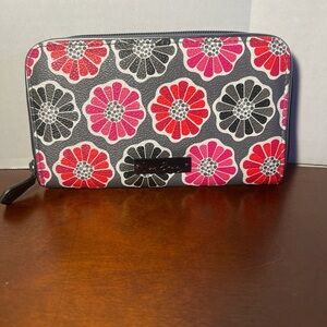 Vera Bradley Black and Pink Floral Wallet